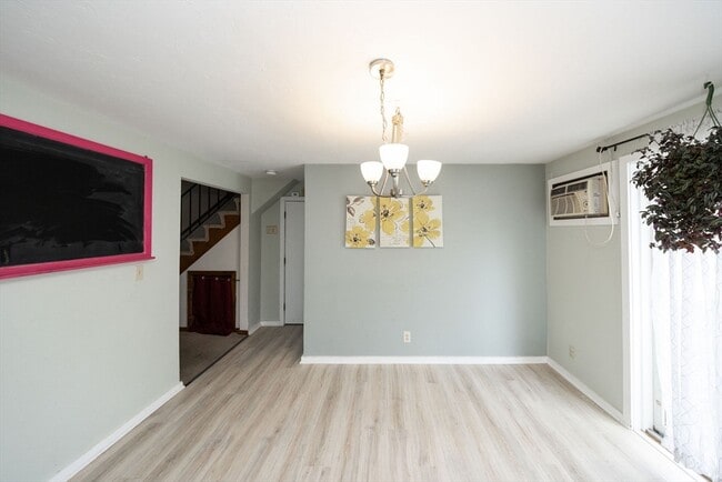 Building Photo - 90 Brightwood Ave