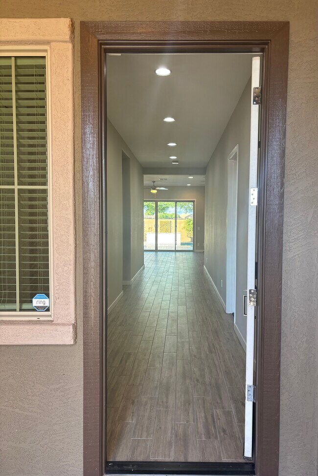Foto del edificio - 21352 E Domingo Rd