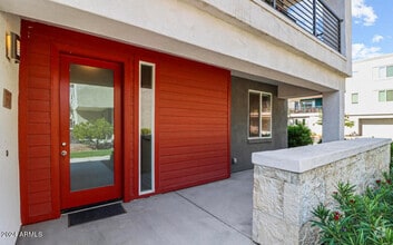 Building Photo - 1250 Abbey Ln