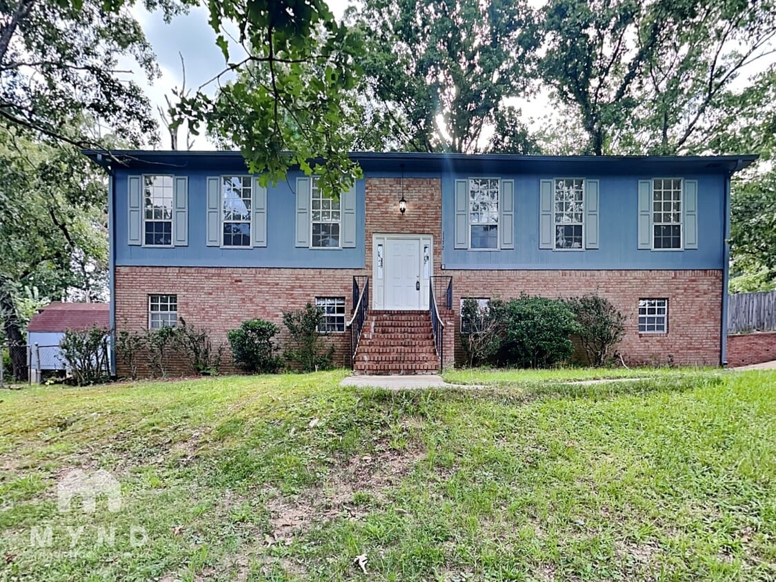 1172 Westridge Cir  