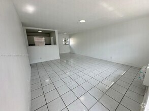 Building Photo - 6029 Polk St