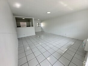Building Photo - 6029 Polk St