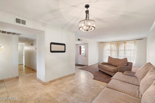 Foto del edificio - 6503 S Bonarden Ln