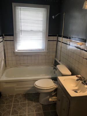 Foto del edificio - 919 E Riverview Dr