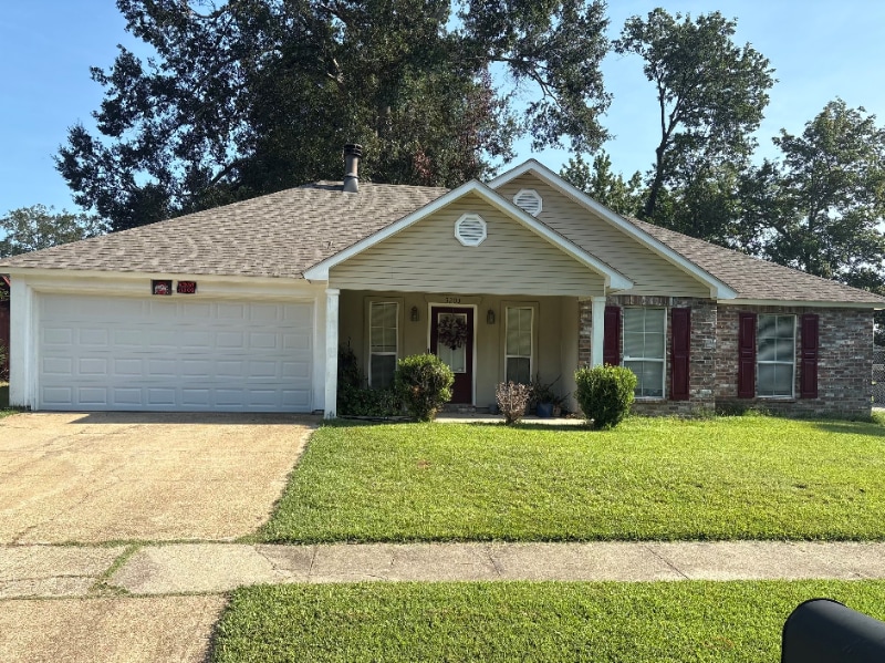 Primary Photo - 5203 Byfaul Ave
