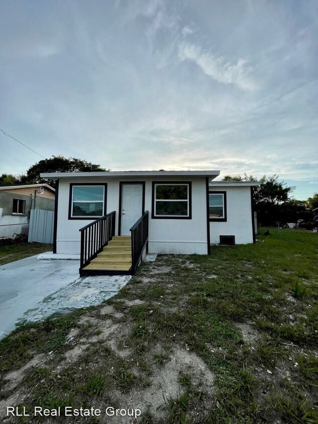 1610 Craig Ave, Titusville, FL 32780 House Rental in Titusville, FL