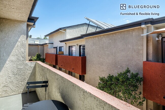 Foto del edificio - 13220 Riverside Dr