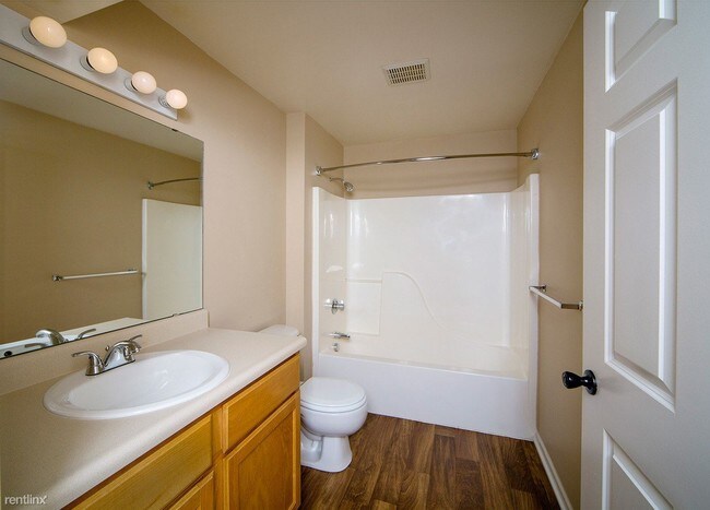 Foto del edificio - 1153 N Black river Dr