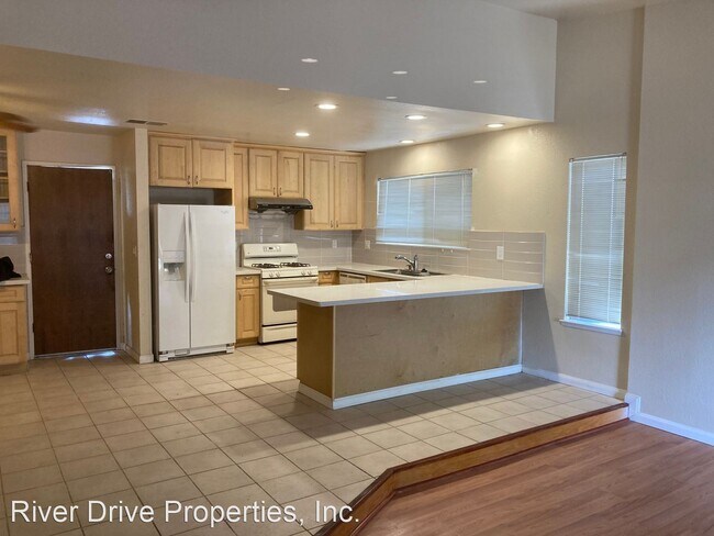 Building Photo - 3 br, 2 bath House - 2769 Bidwell Court