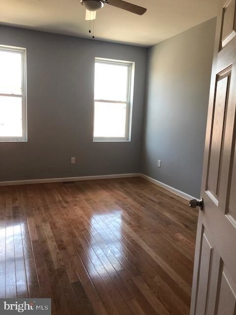 Foto del edificio - 737 N Patterson Park Ave