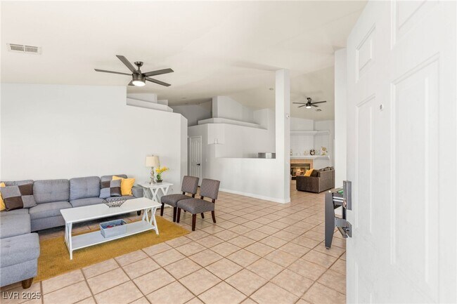 Building Photo - 3870 Cotillion Ct