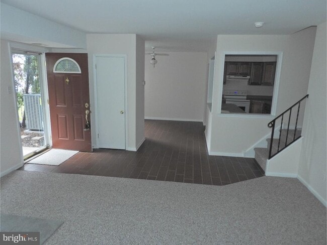 Building Photo - 1518 Manley Rd