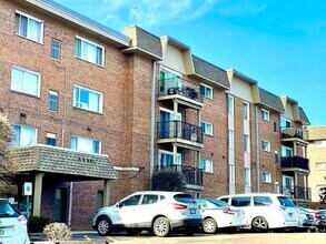 Building Photo - 4500 Beau Monde Dr
