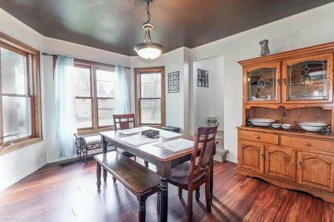 Foto del edificio - 2 br, 1 bath House - 460 Spruce Street