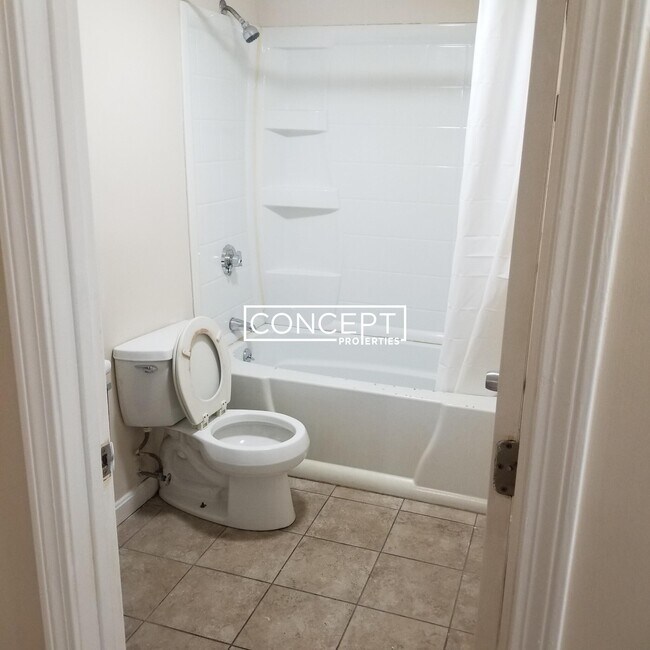 Building Photo - 712 Shawmut Ave