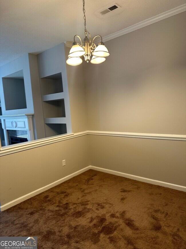 Foto del edificio - 6130 Capitol Knoll