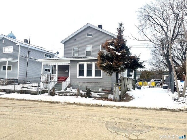 Photo - 128 Franklin St House