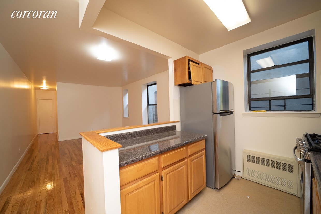 Primary Photo - 34 W 129th St