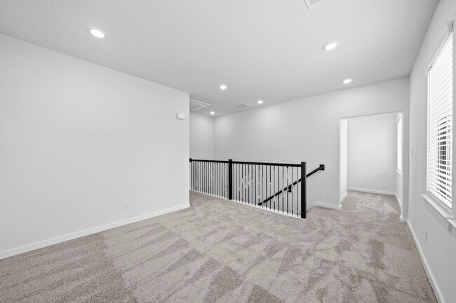 Building Photo - 3416 Indigo Wy