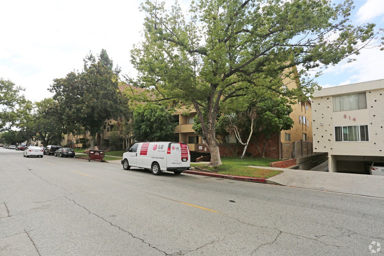 600 W Stocker St, Glendale, CA 91202 Apartments in Glendale, CA