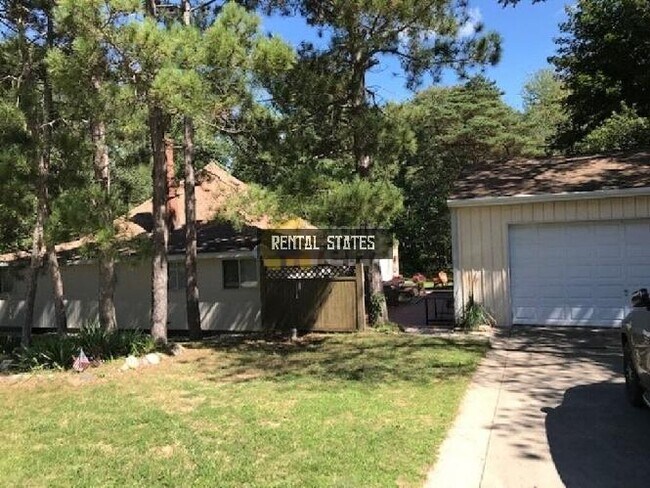 Foto del edificio - 4 bedroom in Mears MI 49436