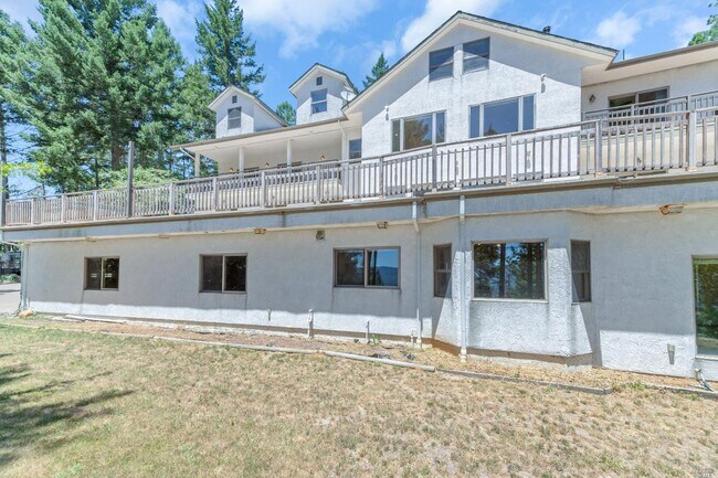Foto del edificio - 440 Cold Springs Rd