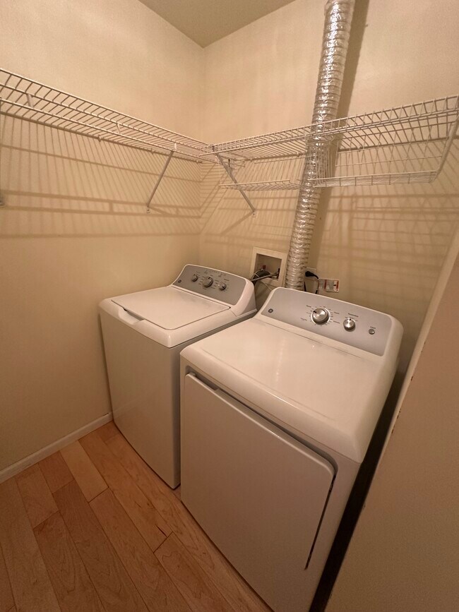 Foto del edificio - 1534 Keystone Ct