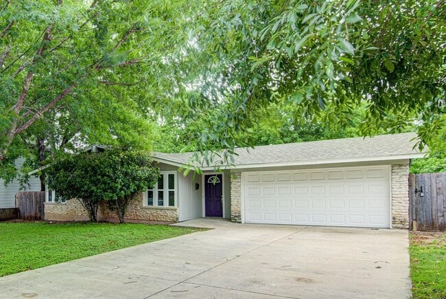 Building Photo - 3501 Rockhurst Ln