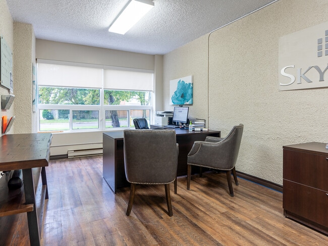 Building Photo - L&#039;Alpin Apartments