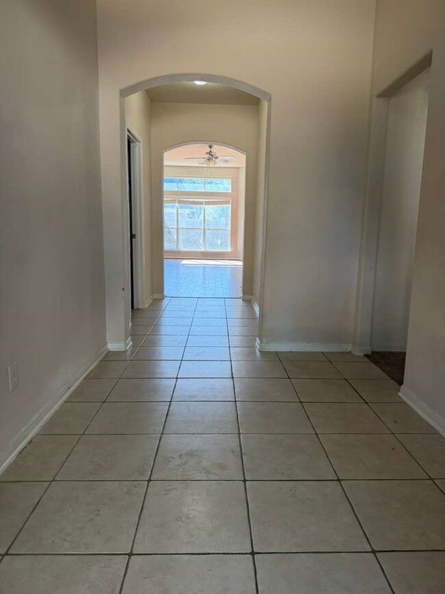 Foto del edificio - 23831 Shaw Perry Ln