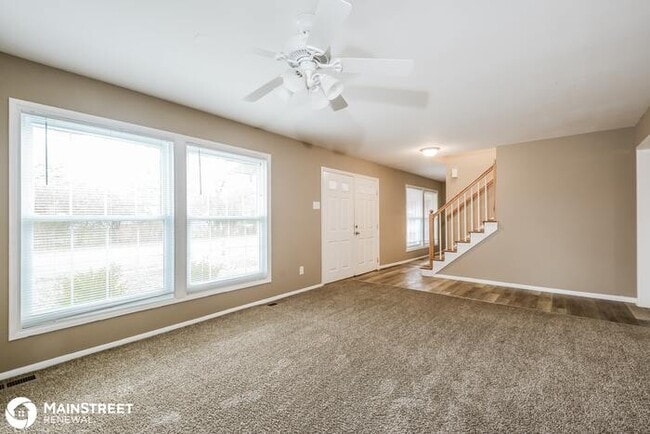 Building Photo - 1501 S Prospect St, Kearney, MO 64060