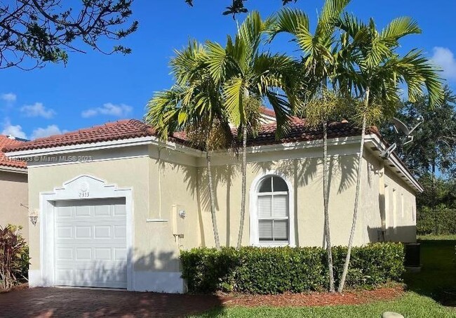 Foto del edificio - 2315 NE 37th Rd