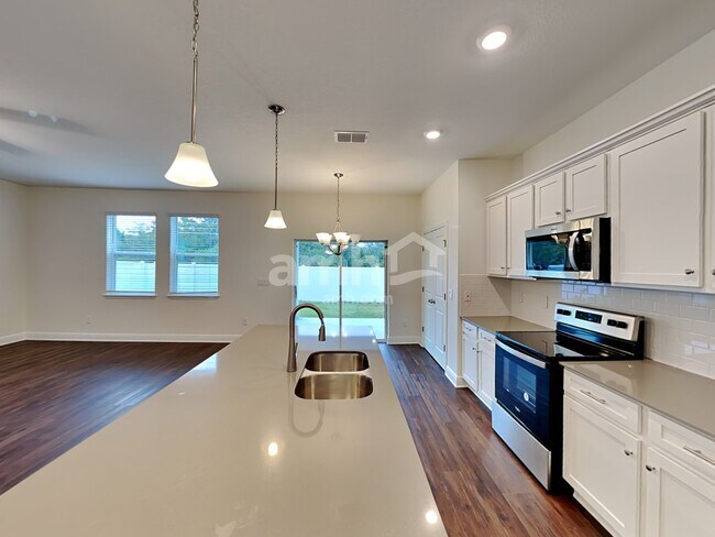 Building Photo - 2720 Ponds Trl