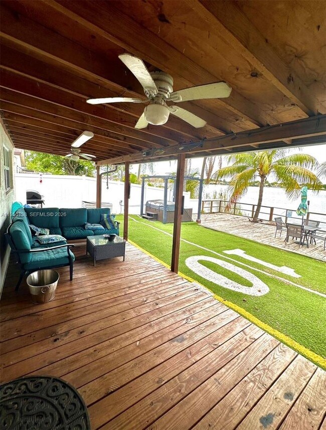 Building Photo - 2431 SW 58TH MNR # 1-2 DANIA, FL 33312