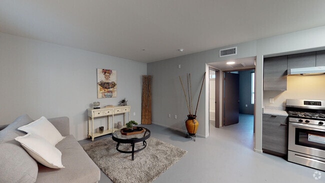 1HAB, 1BA - 700 ft² - Manali Residence