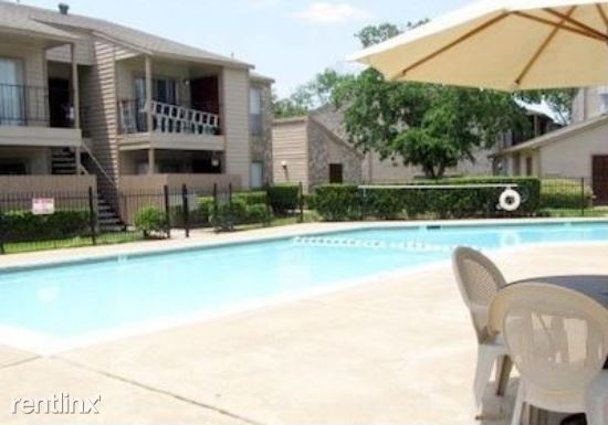 Building Photo - 7700 W Airport Blvd