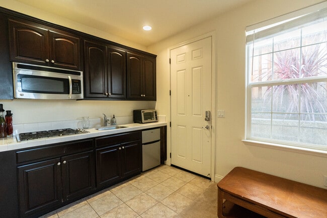 Building Photo - 5603 Atella Ct