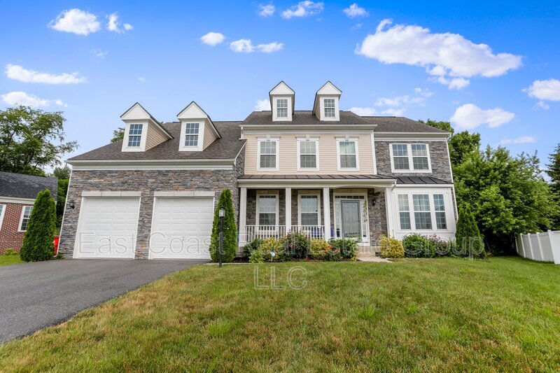 Primary Photo - 19004 Mount Maple Ct