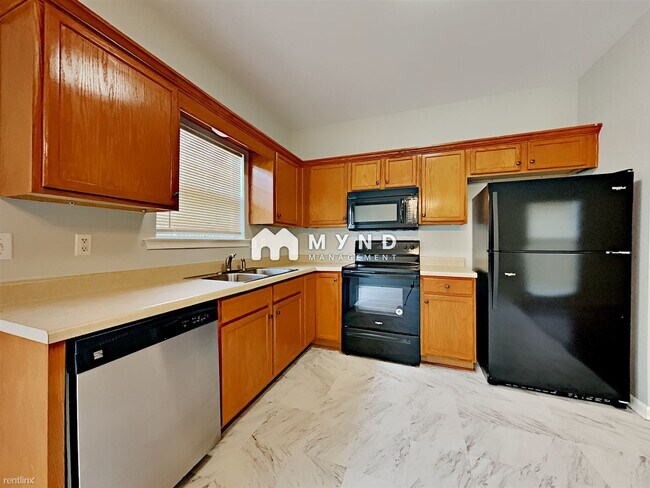 Building Photo - 3 br, 2 bath House - 1135 Castlemaine Dr