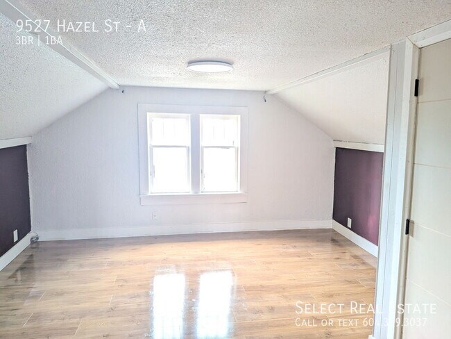 Photo du bâtiment - 9527 Hazel St