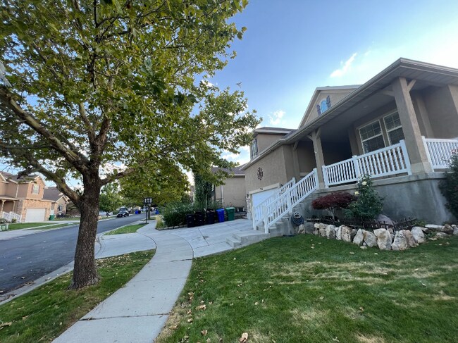 Foto del edificio - 7958 Big Sycamore Dr
