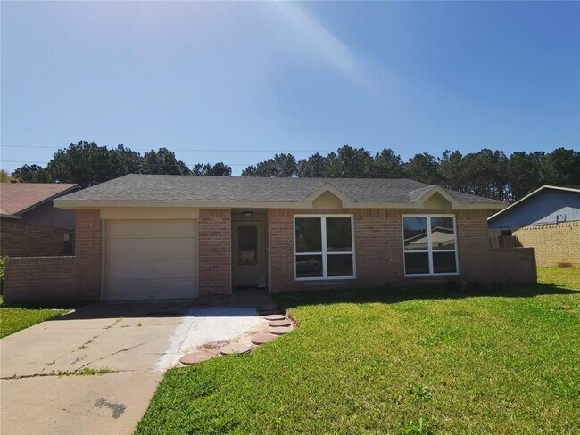 Building Photo - 2511 Blue Mist Dr