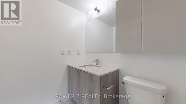 Building Photo - 31-631 Tippett Rd
