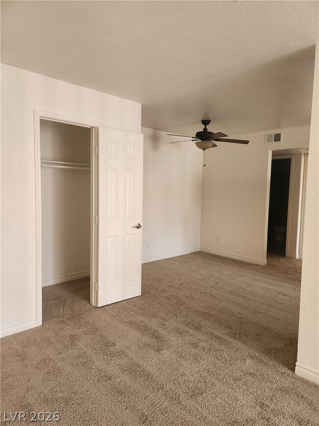 Foto del edificio - 5361 Indian River Dr