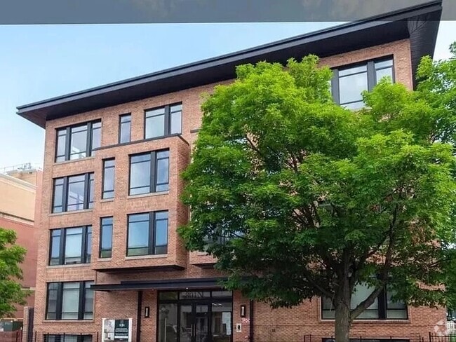 Building Photo - 801 N St NW