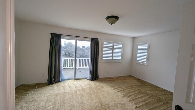 Building Photo - 1569 Park Vista Way
