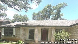 Foto del edificio - 2807 Bee Cave St