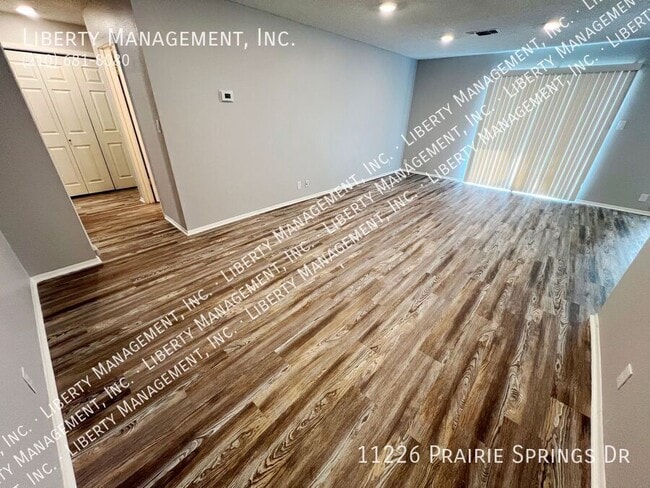 Building Photo - 11226 Prairie Springs Dr