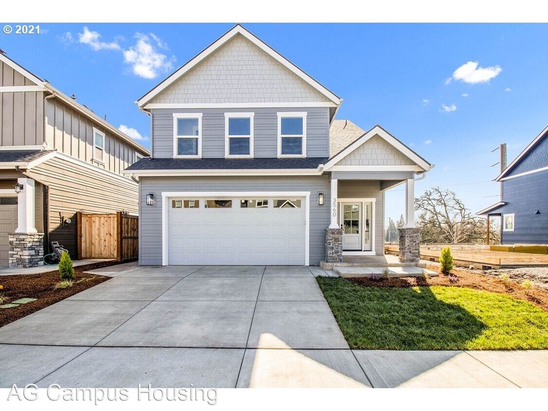 4 br, 3 bath House 1565 Alsea Drive House for Rent in Coburg, OR