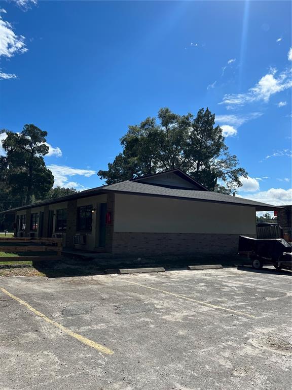 Foto del edificio - 2822 County Rd 200A